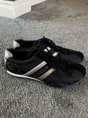(6M) Coach Black sneaker